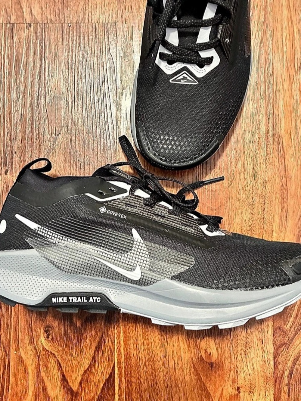 Nike Pegasus Trail 5 GORE-TEX Trail Running Shoes Black & Gray Size 9